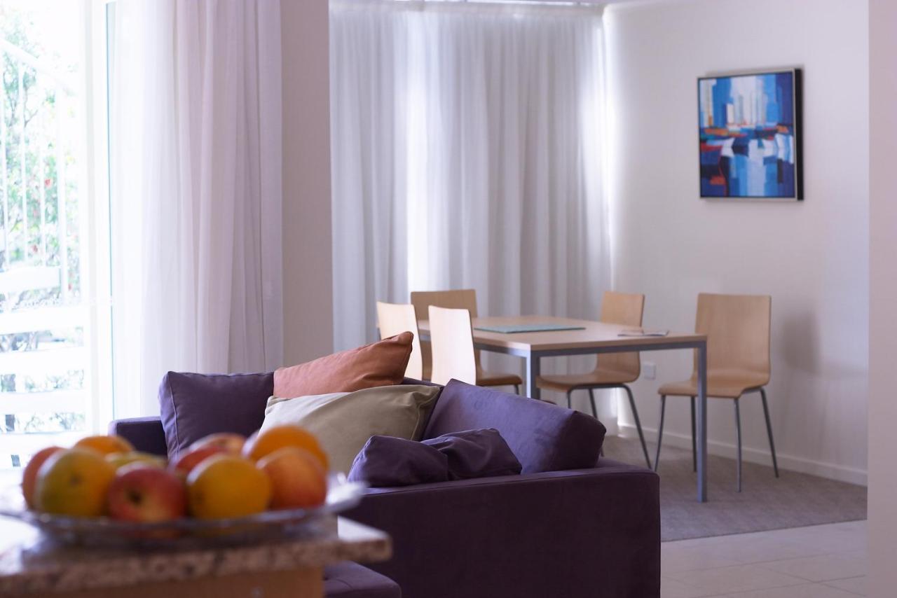 Caloundra Central Apartment Hotel Official Eksteriør billede