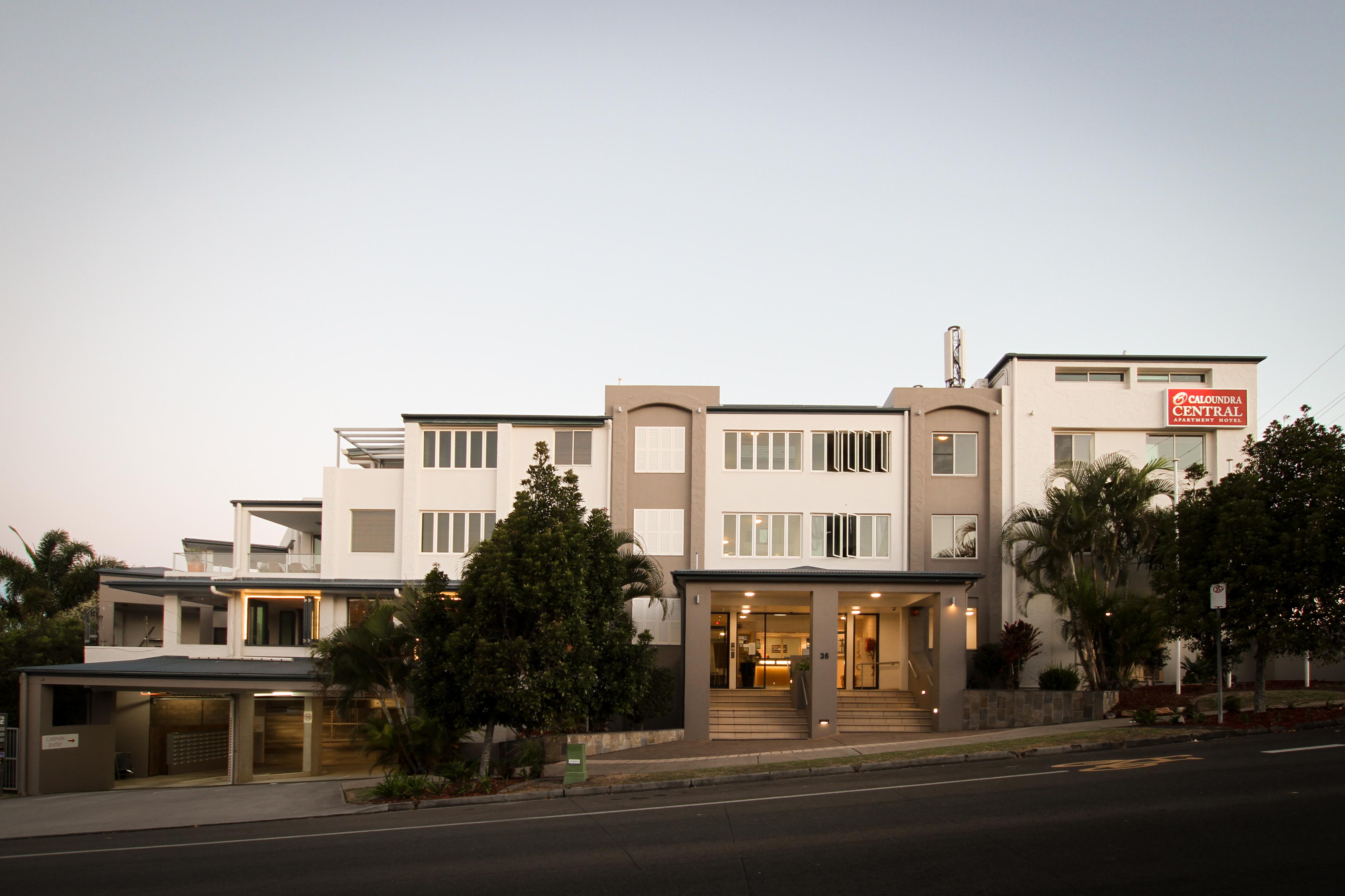 Caloundra Central Apartment Hotel Official Eksteriør billede