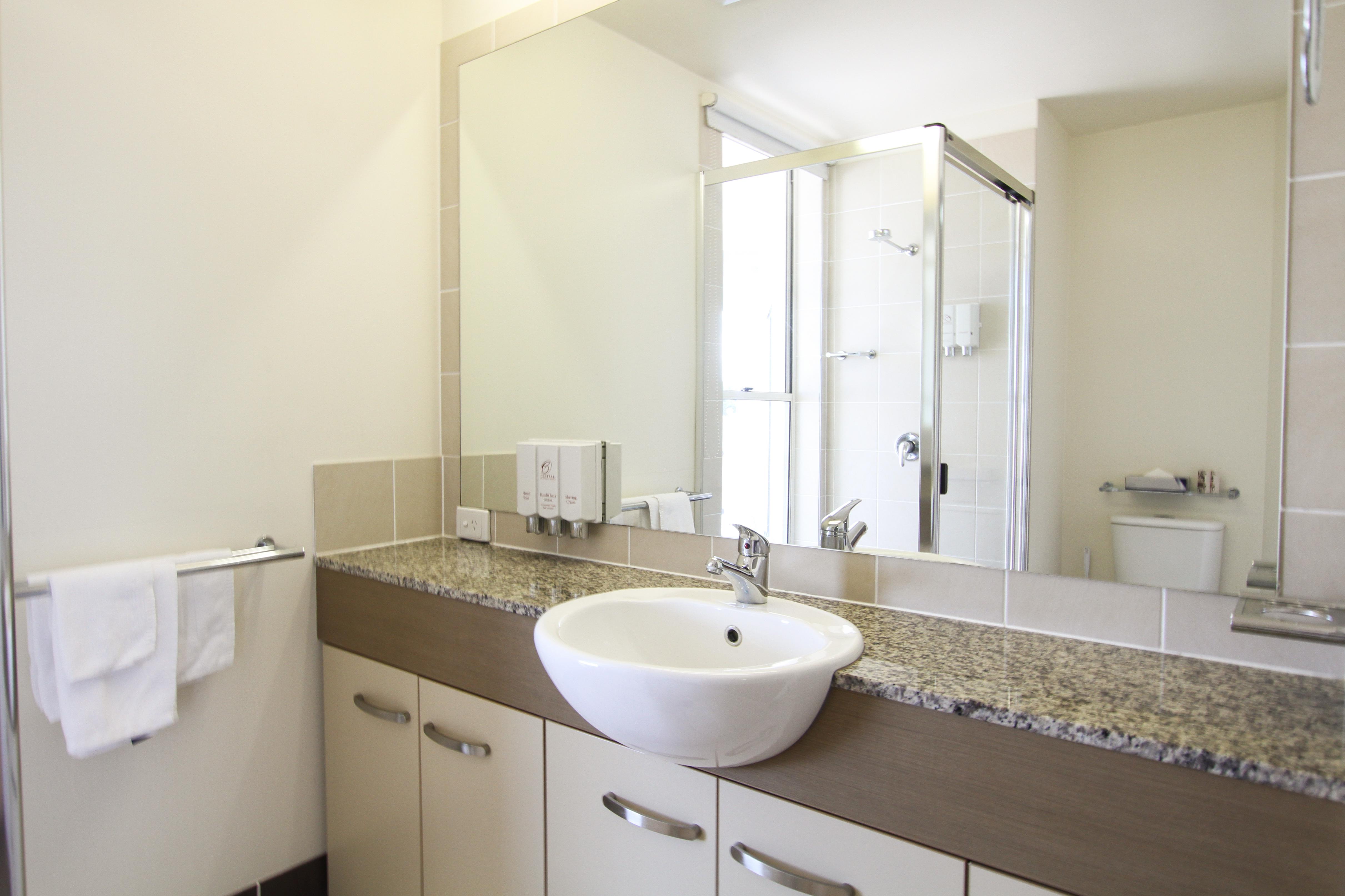 Caloundra Central Apartment Hotel Official Eksteriør billede