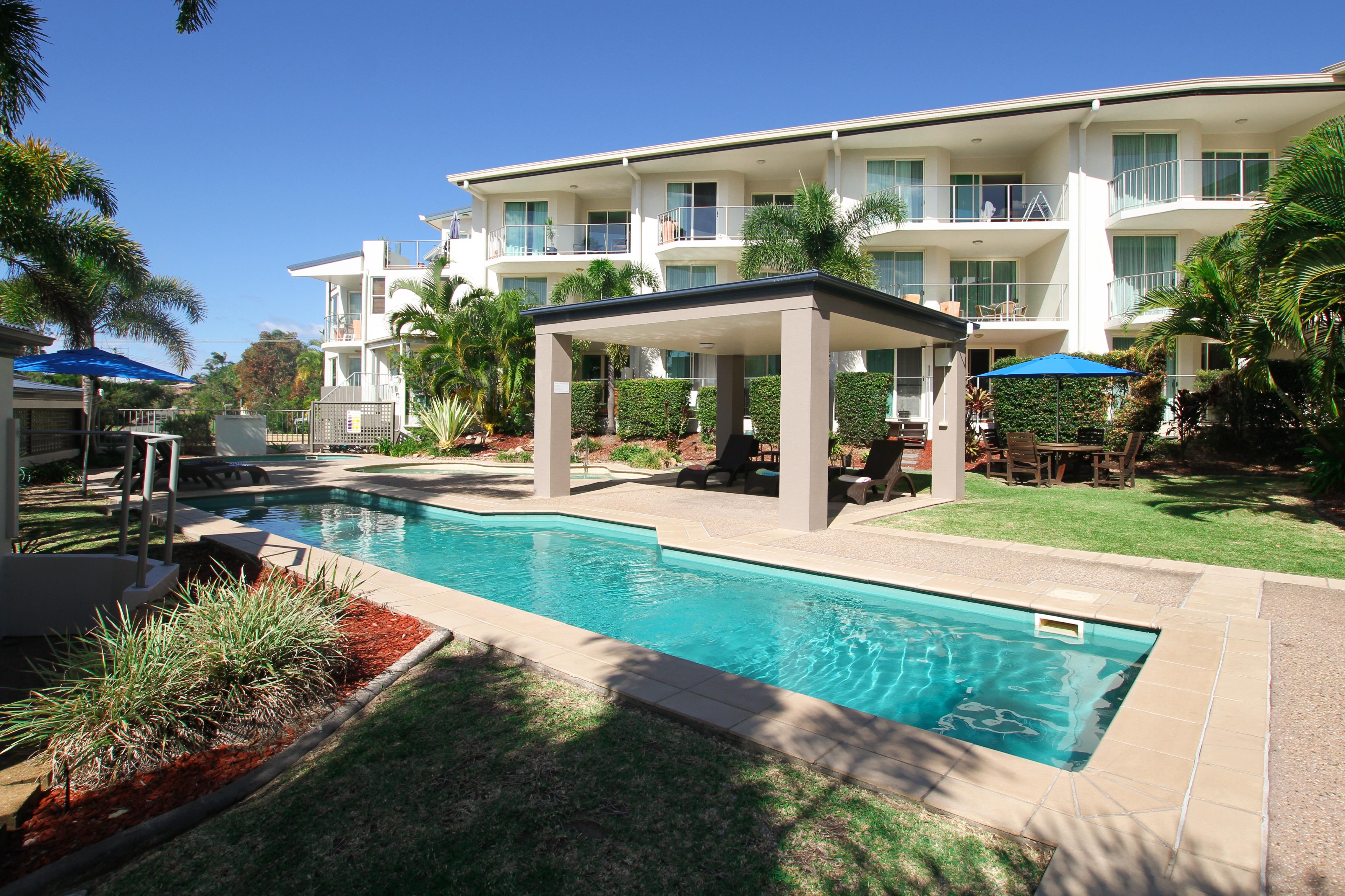 Caloundra Central Apartment Hotel Official Eksteriør billede