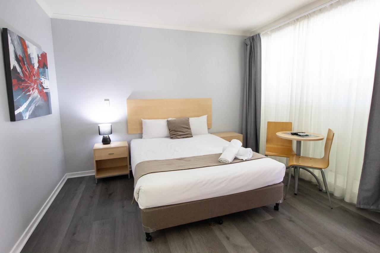 Caloundra Central Apartment Hotel Official Eksteriør billede