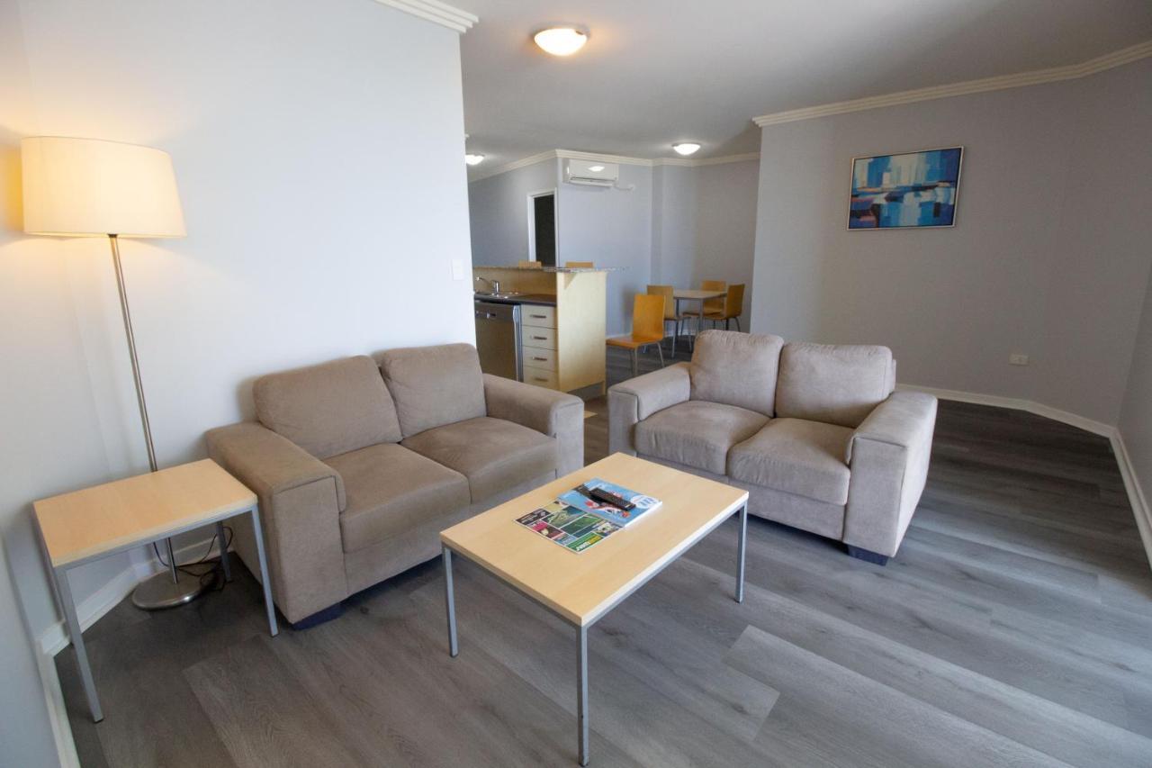 Caloundra Central Apartment Hotel Official Eksteriør billede